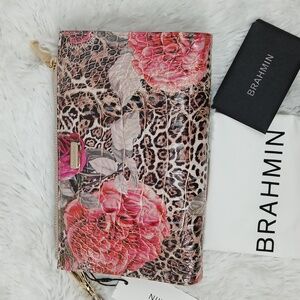 Brahmin Ermine Floral Daisy Wristlet